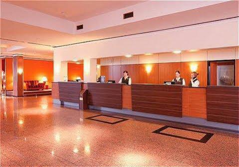 Holiday Inn Munich-Schwabing Extérieur photo